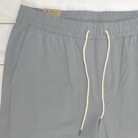 Incredible Faherty Pull On All Day Mens Jogger Ice Grey Shorts - Picture 5 of 9